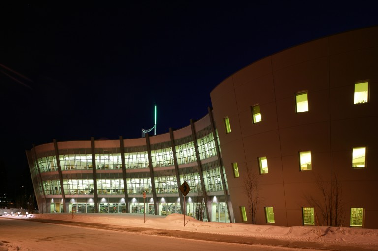 Wavy building with large walls